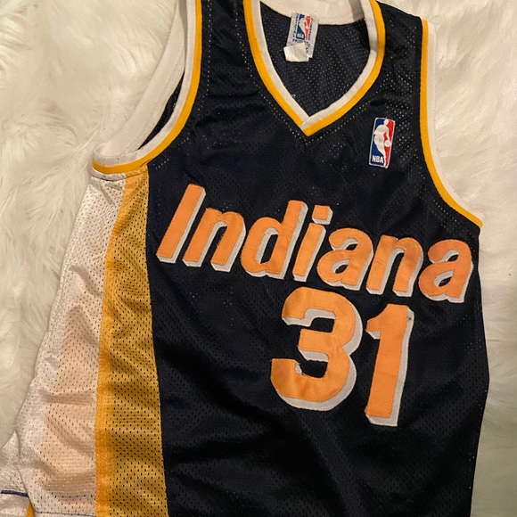 Indiana Pacers Jersey - Picture 2 of 5